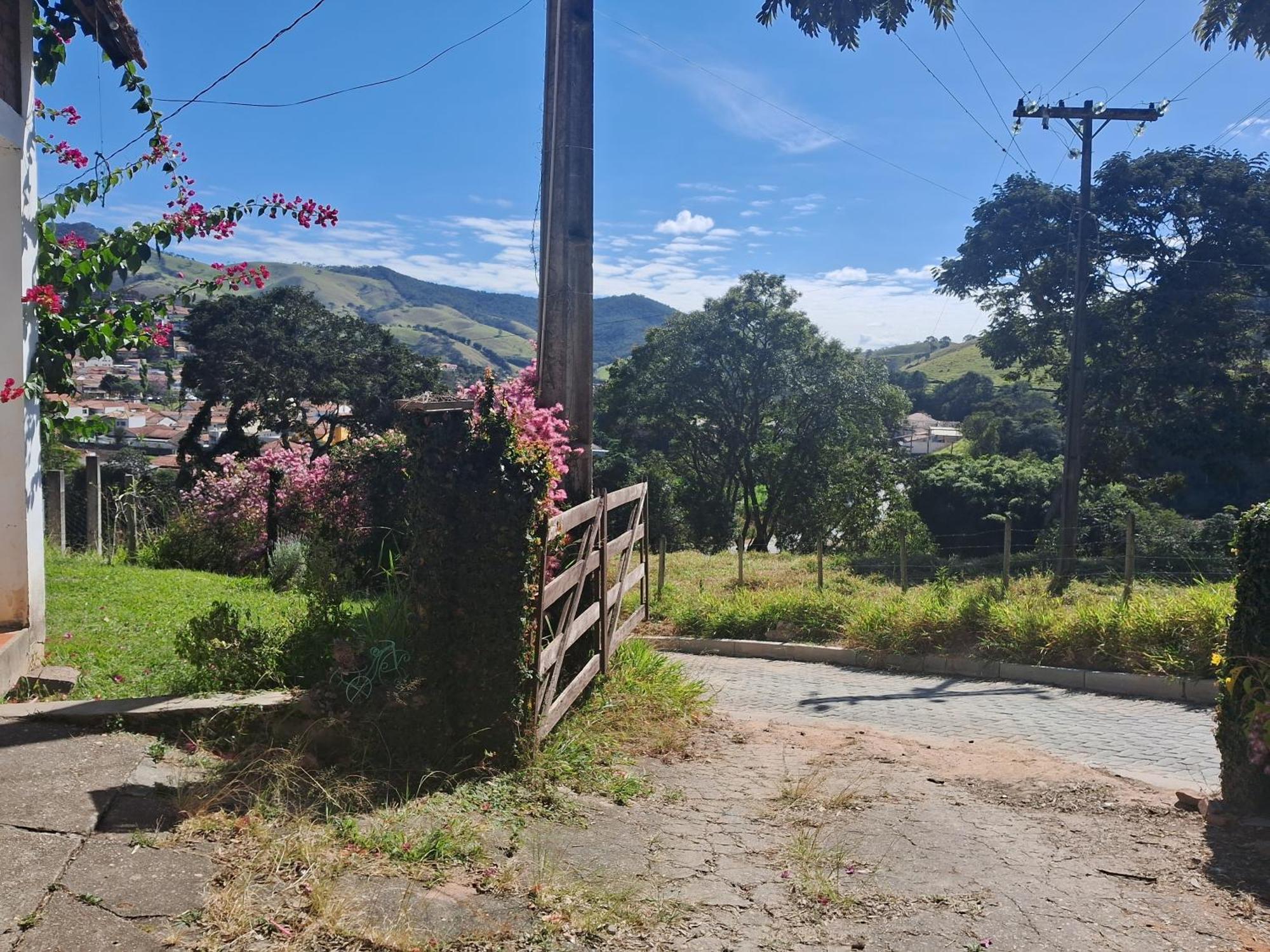 Appartamento O Quartim Passa Quatro Esterno foto